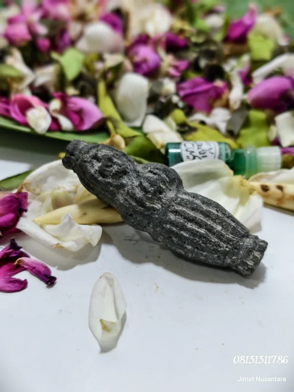 Pusaka Sakti Wedon Selasa Kliwon